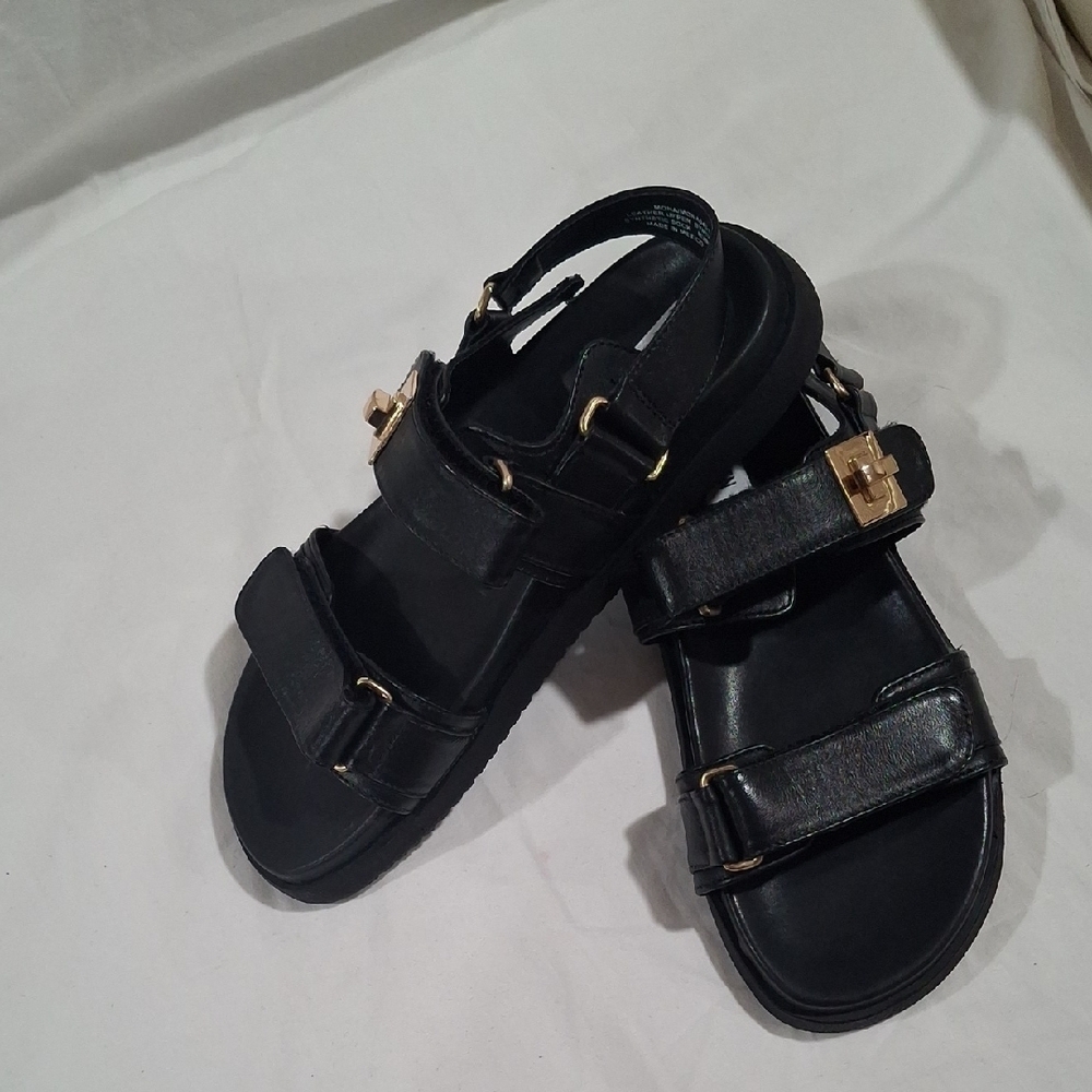 Steve Madden Black Leather Sandals with Gold Buckles - Picture 2 of 10